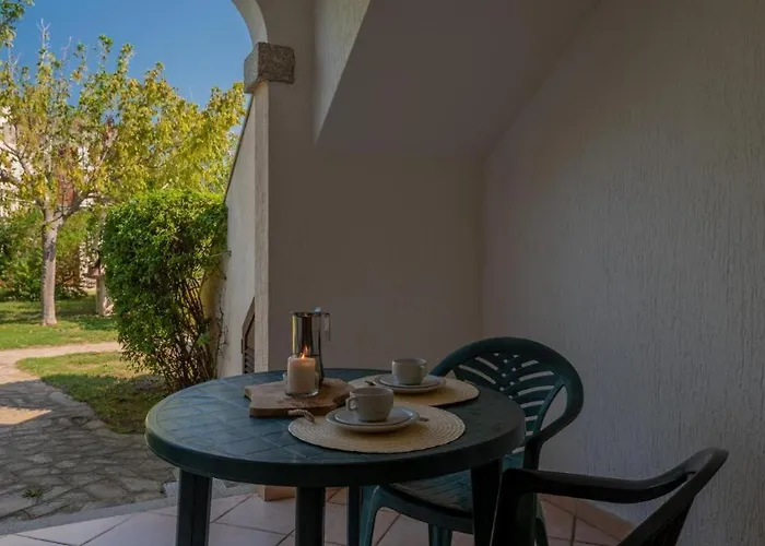 Simple Gem Of Le Dimore Di 1 Bedroom B4 - Sleeps 4 *
