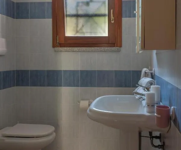 Simple Gem Of Le Dimore Di 1 Bedroom B4 - Sleeps 4 Apartamento Budoni